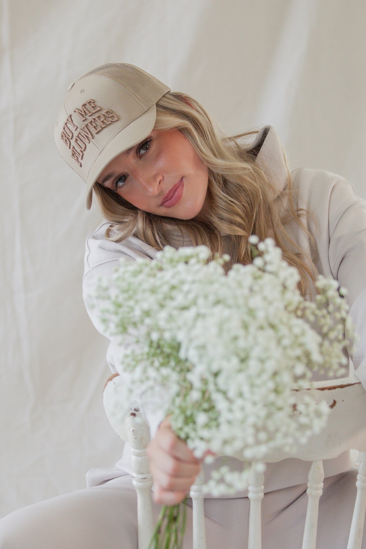 Buy Me Flowers - Snap Back
