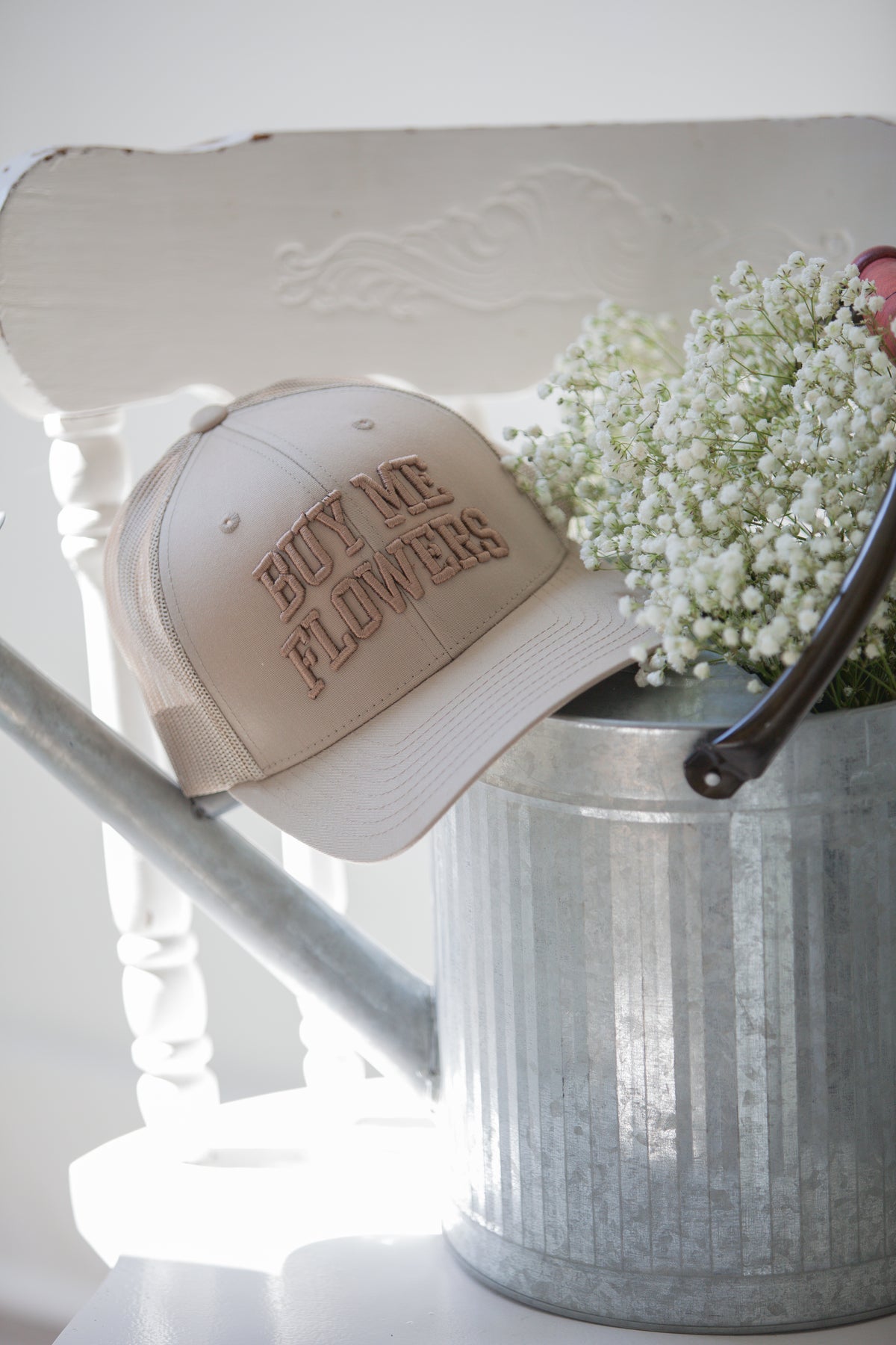 Buy Me Flowers - Snap Back